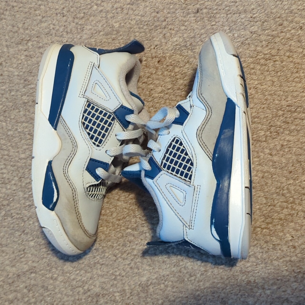 Air Jordan 4 Retro OG TD Sneakers in Off White/Military Blue/Neutral Grey 10C - Picture 3 of 8